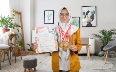 Membanggakan, Siswi Smamsatu Ini Meraih 3 Medali Emas Olimpiade Sosiologi