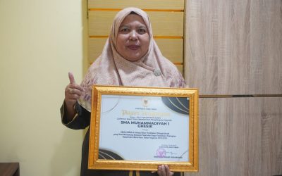 Smamsatu Raih Penghargaan Gubernur Jatim